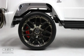 Детский электромобиль Rivertoys Mercedes-AMG G63 (S307)
