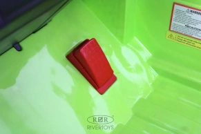 Детский электромобиль Rivertoys Jeep T008TT 4WD