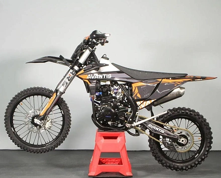 Мотоцикл AVANTIS ENDURO 300 PRO CARB FCR EXCLUSIVE ARS (CBS300/174MN-3 DESIGN KTM ЧЕРНЫЙ)