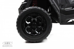 Детский электромобиль Rivertoys C111CC