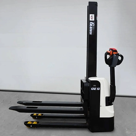 Самоходный штабелер GXE 1216D GLAVMAN 1200 кг 1.6 м