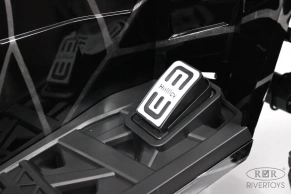 Детский электроквадроцикл Rivertoys A111AA 4WD