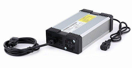 Зарядное устройство 60в 5А (300Вт) Li-ion