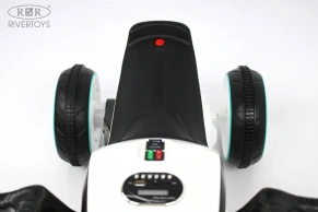 Детский электромотоцикл Rivertoys Moto HC-1388
