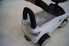 Детский электромобиль River toys JY-Z01A