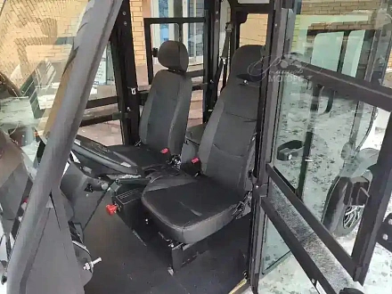 ГОЛЬФКАР Voltus LP41B С4