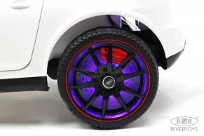 Детский электромобиль Rivertoys Porsche A444AA(кожа-EVA)